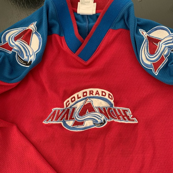 Colorado Avalanche jersey - Picture 3 of 6